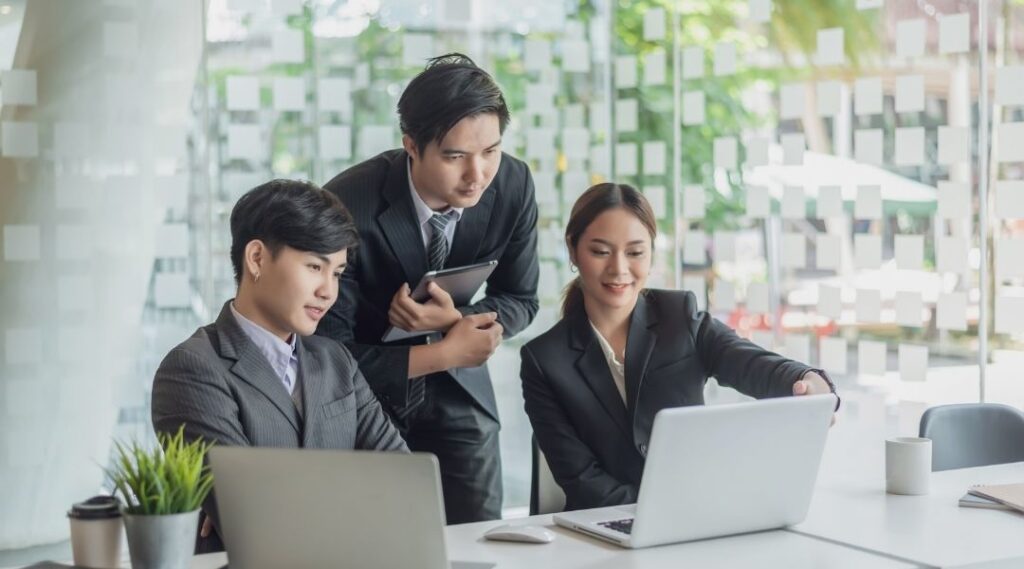 仕様の例文や活用方法について