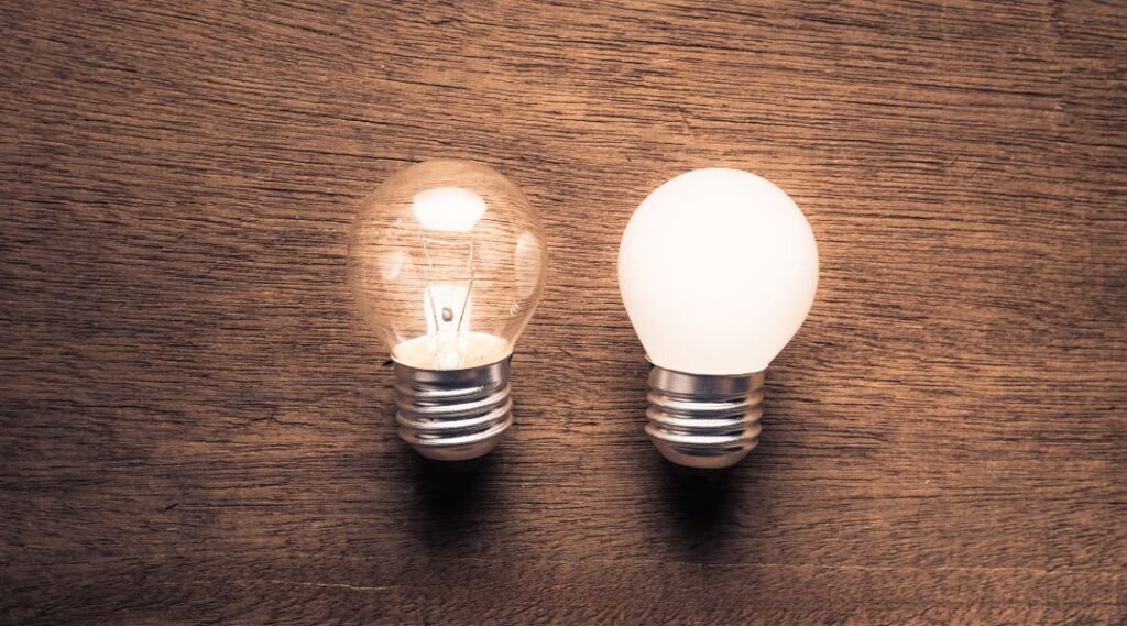 「Revise」と「Revision 」の違いや意味は？