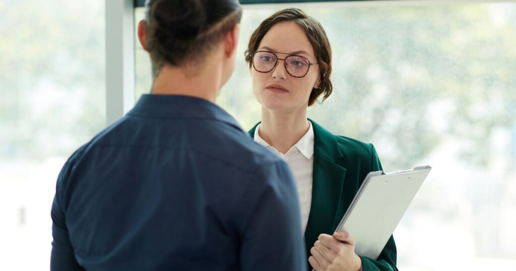 エクスキューズとはどんな意味?