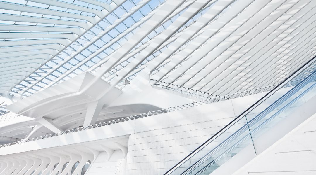 アーキテクチャーとは？意味・使い方・業界別の実例までやさしく解説