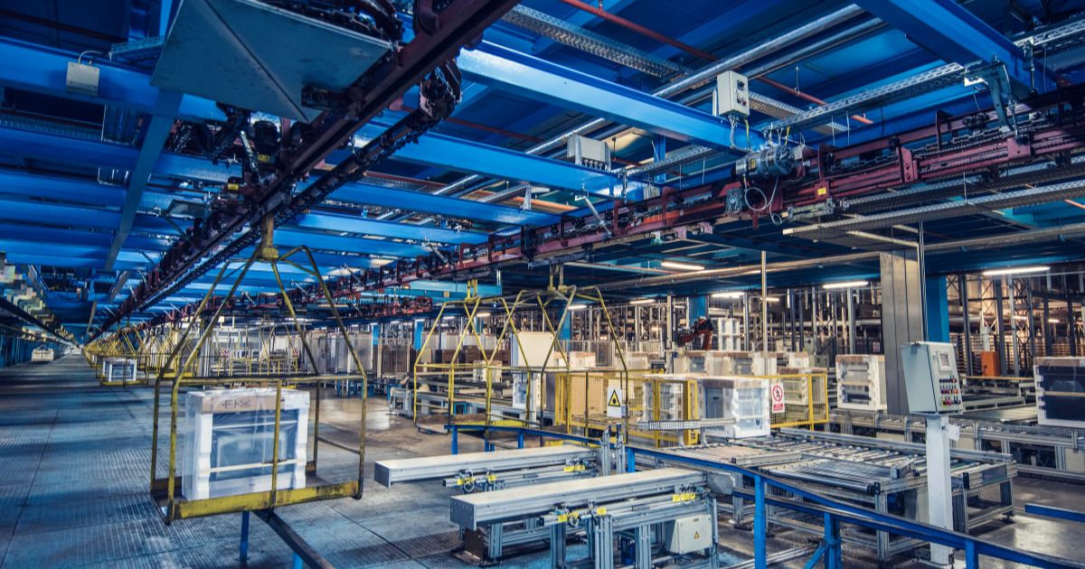 「生産」と「製造」、どこが違うの?詳しく解説します